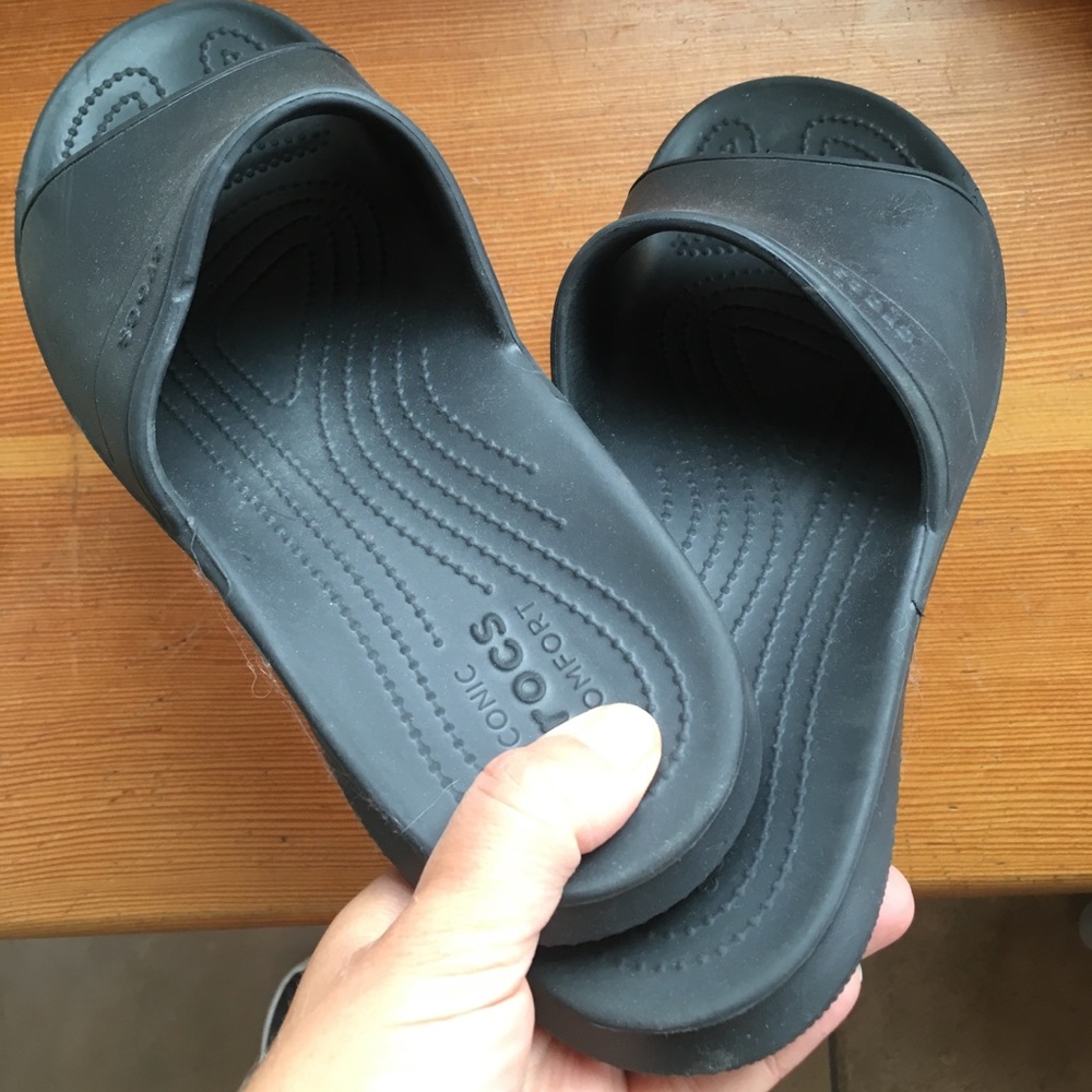 Crocs - Picture 3 of 7